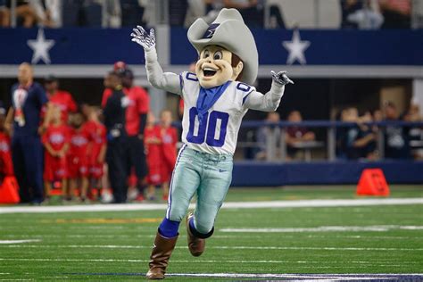 The unique challenges and rewards of wearing the Dallas Cowboys mascot getup
